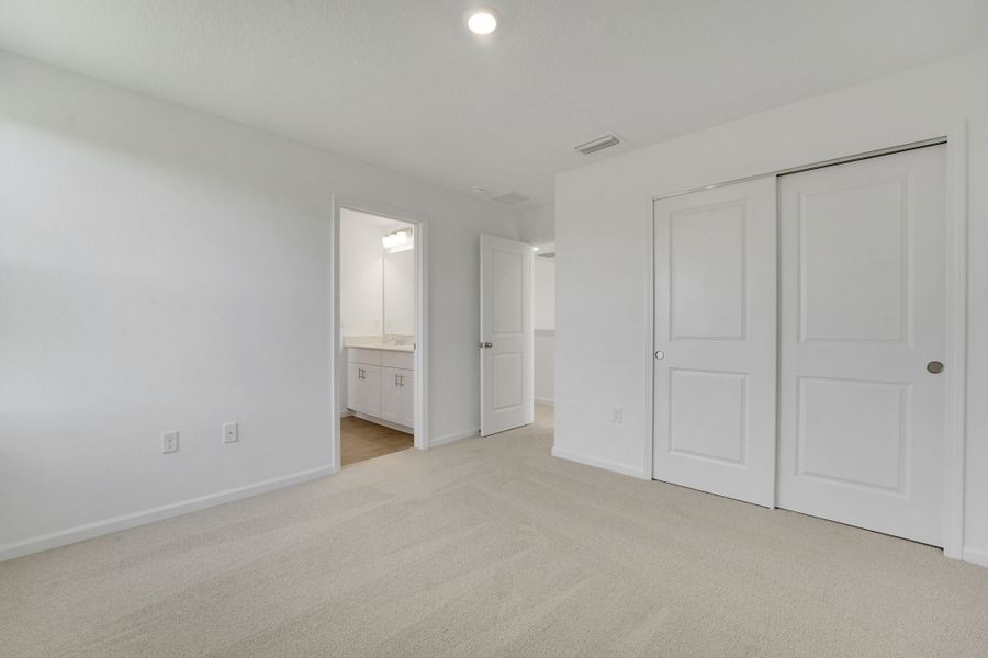 4br New Home in Winter Haven, FL.  - Slide 17