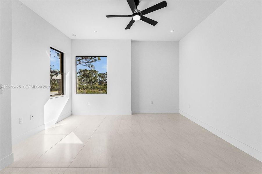 Spacious, unfurnished interior of a new home in , Bokeelia (Image 16).