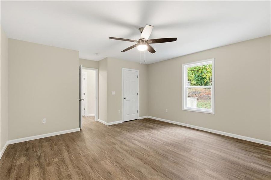 Spacious, unfurnished interior of a new home in , Toccoa (Image 18).