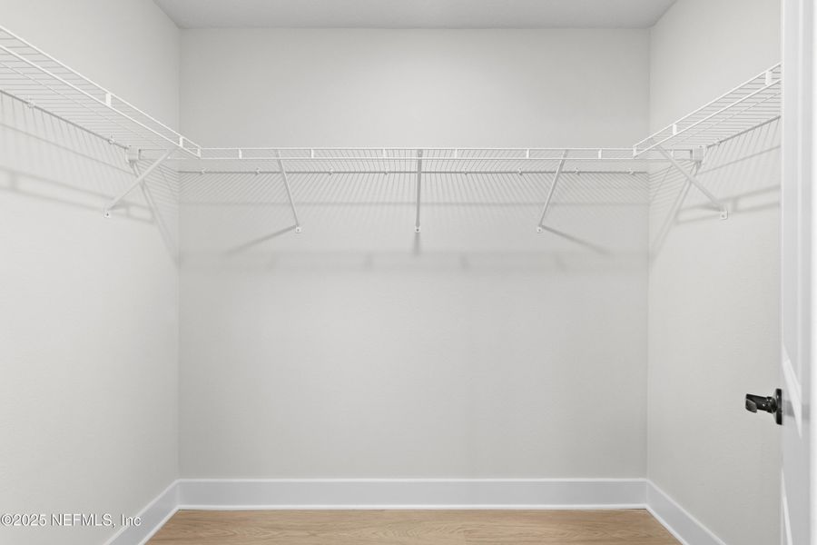 Spacious, unfurnished interior of a new home in , Middleburg (Image 22). Spacious, unfurnished interior of a new home in , Middleburg (Image 22).