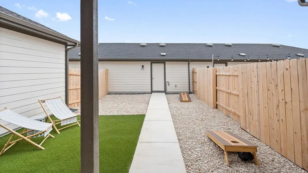 Exterior details and patio area of a home in Avery Centre, Round Rock (Image 3).