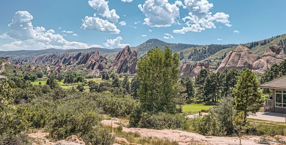 Natural landscape and outdoor views near Sterling Ranch in Littleton (Image 4).