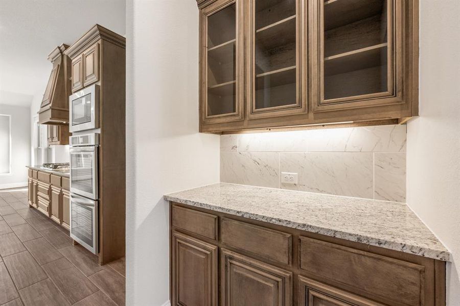 Furnished interior view inside a new home in The Enclave at Parks of Aledo, Aledo (Image 9). Furnished interior view inside a new home in The Enclave at Parks of Aledo, Aledo (Image 9).
