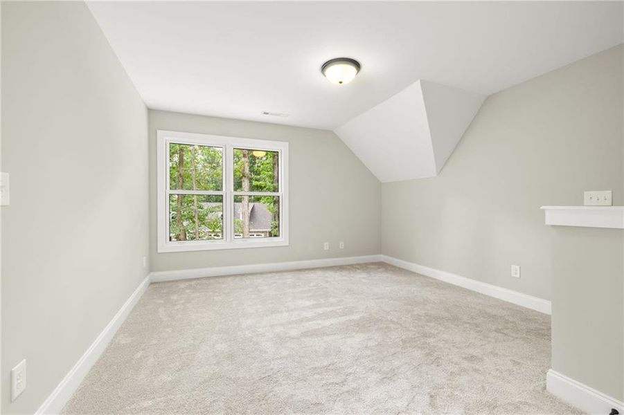 Spacious, unfurnished interior of a new home in , Nicholson (Image 40).