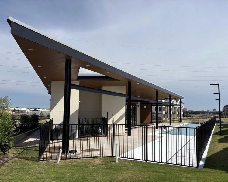 Collin Creek Pool & Clubhouse