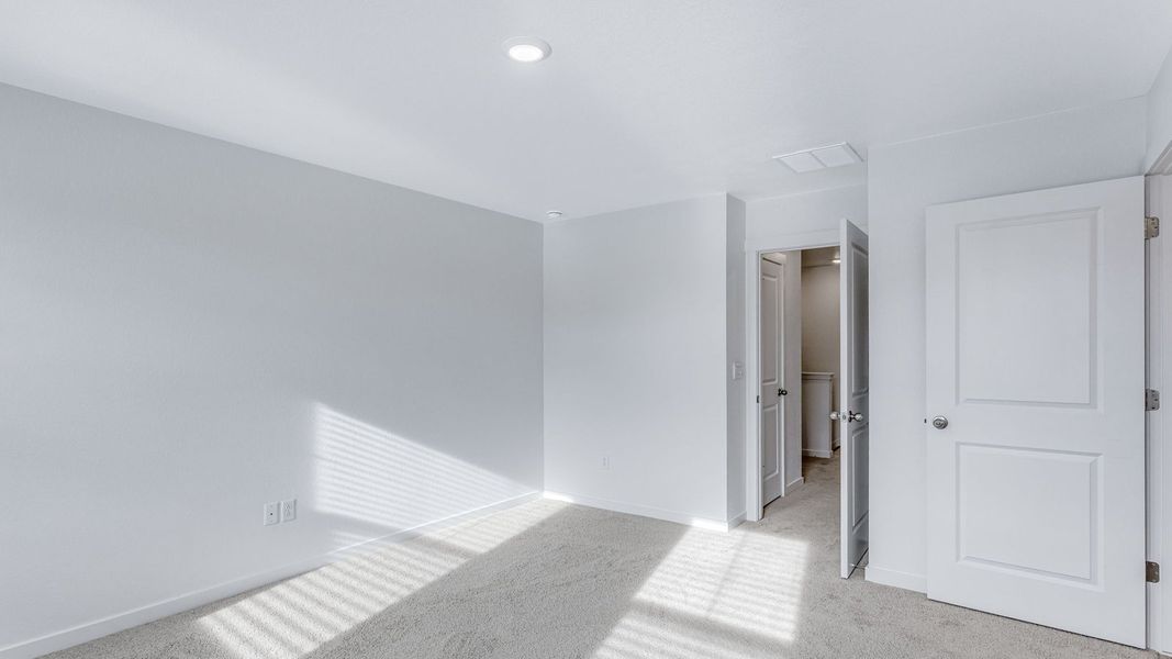 Spacious, unfurnished interior of a new home in Revere at Johnstown, Johnstown (Image 29). Spacious, unfurnished interior of a new home in Revere at Johnstown, Johnstown (Image 29).