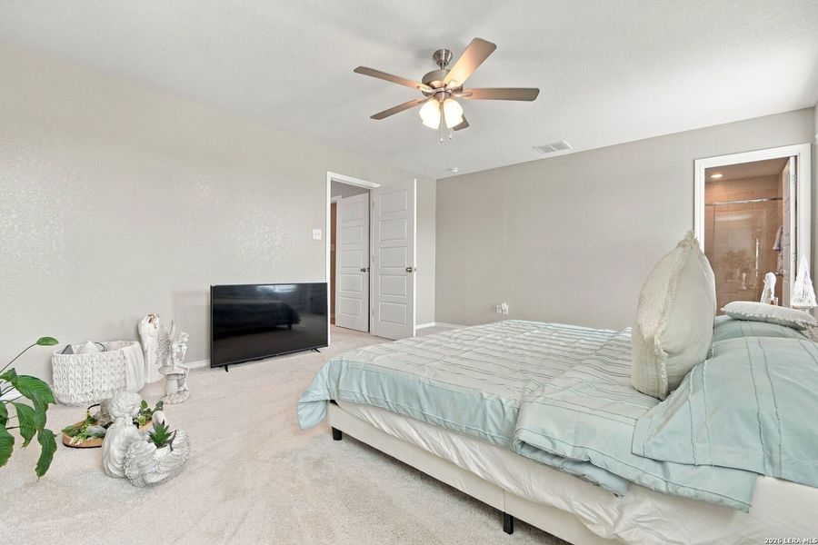 Furnished interior view inside a new home in Red Hawk Landing, San Antonio (Image 32). Furnished interior view inside a new home in Red Hawk Landing, San Antonio (Image 32).
