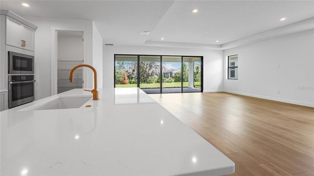 Spacious, unfurnished interior of a new home in Woodland Preserve, Parrish (Image 29).