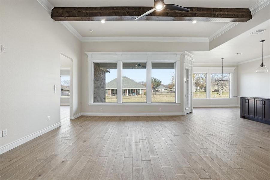 Spacious, unfurnished interior of a new home in , Granbury (Image 23).