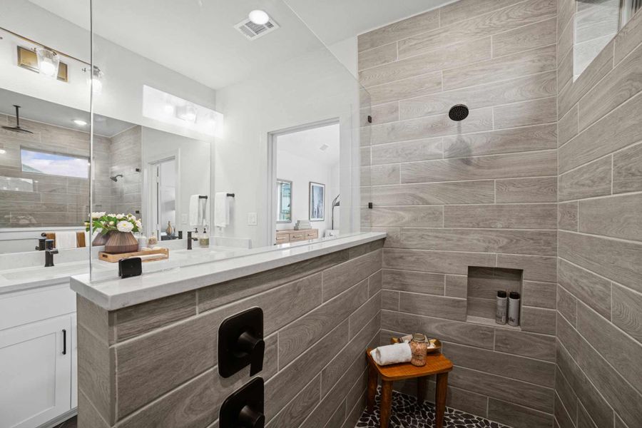 Representative furnished interior of a home built from the The Landis by David Weekley Homes in Solterra - Garden Series, Mesquite (Image 2). Representative furnished interior of a home built from the The Landis by David Weekley Homes in Solterra - Garden Series, Mesquite (Image 2).