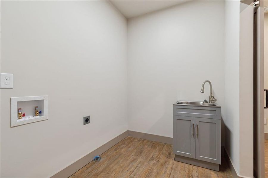 Spacious, unfurnished interior of a new home in , Dawsonville (Image 45). Spacious, unfurnished interior of a new home in , Dawsonville (Image 45).