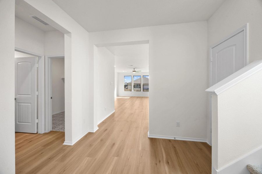 Spacious, unfurnished interior of a new home in Salerno - Classic Collection, Round Rock (Image 25).