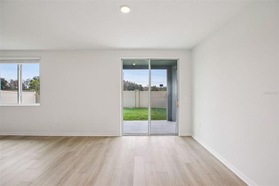 Spacious, unfurnished interior of a new home in Two Rivers - Classic Series, Zephyrhills (Image 34).