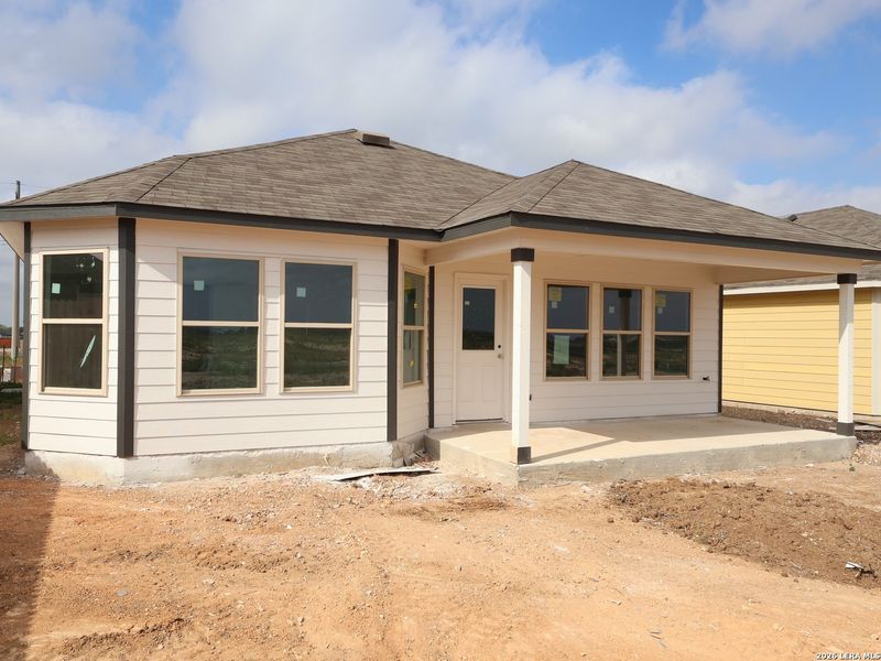 Image 28 of a home in Meadows at Clear Springs.
