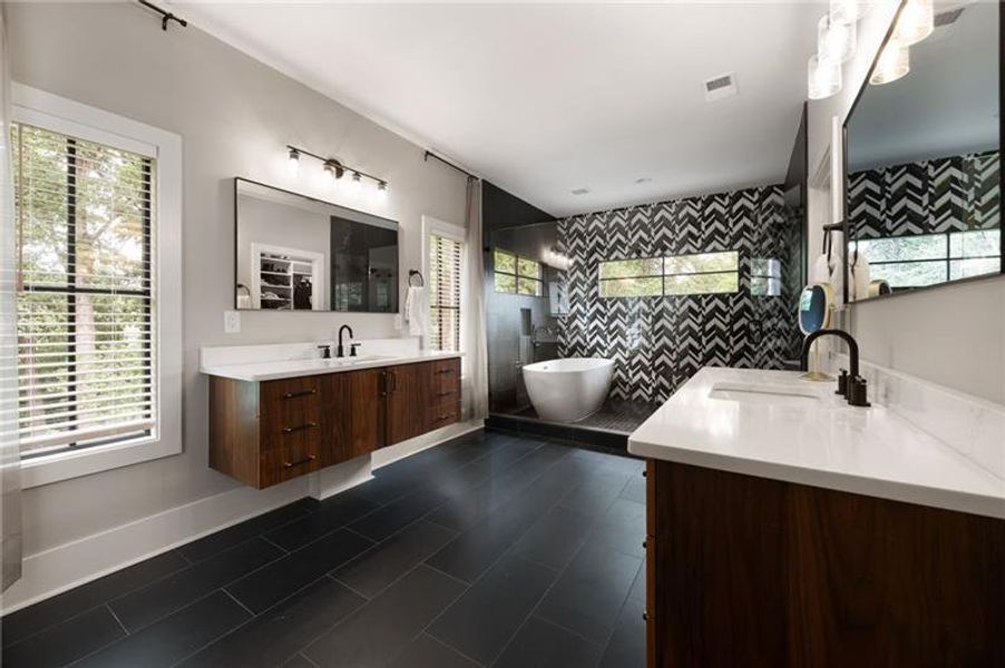 Furnished interior view inside a new home in , Atlanta (Image 15).