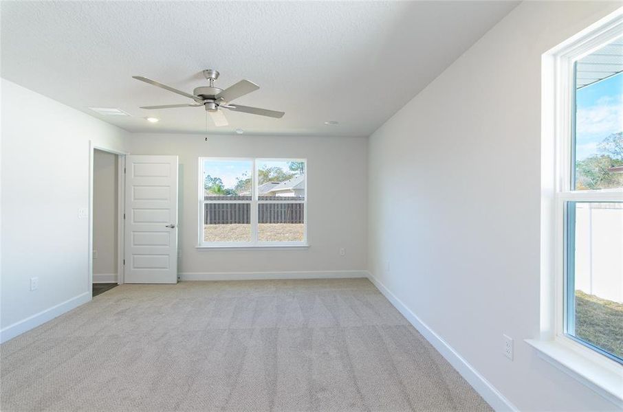 Spacious, unfurnished interior of a new home in Palm Coast, Palm Coast (Image 11).