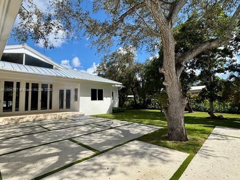 Image 30 of a home in . Image 30 of a home in .