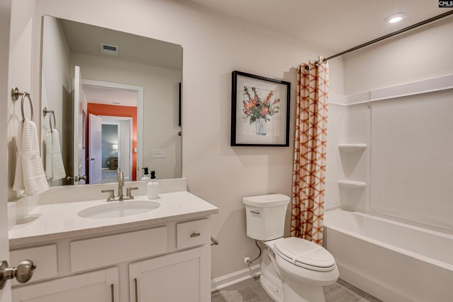 Furnished interior view inside a new home in Boykin Hills, Chapin (Image 26). Furnished interior view inside a new home in Boykin Hills, Chapin (Image 26).