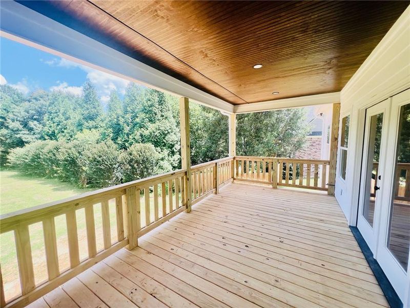 Exterior details and patio area of a home in , Taylorsville (Image 24).