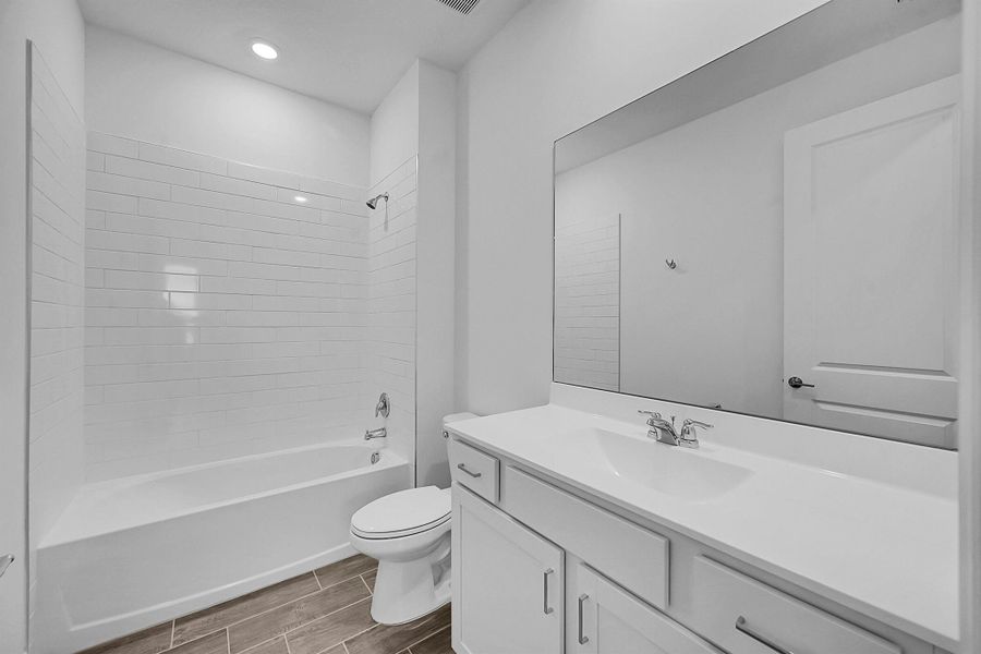 Furnished interior view inside a new home in Seagrove: The Indies, Fort Pierce (Image 6). Furnished interior view inside a new home in Seagrove: The Indies, Fort Pierce (Image 6).