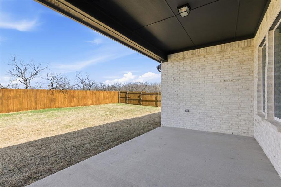 Exterior details and patio area of a home in , Sherman (Image 26).