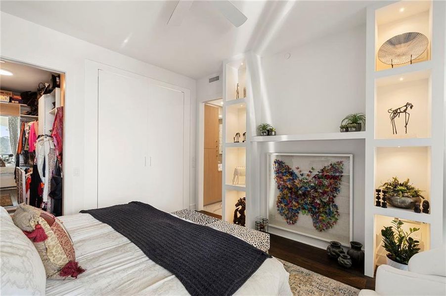 Furnished interior view inside a new home in The Dillon Buckhead, Atlanta (Image 16). Furnished interior view inside a new home in The Dillon Buckhead, Atlanta (Image 16).