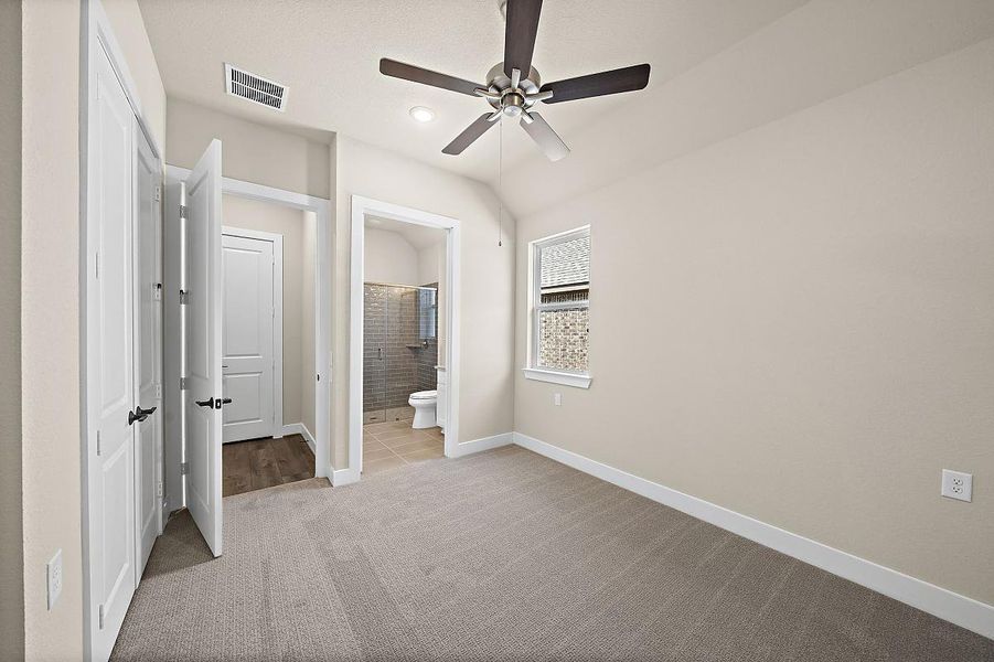 Representative unfurnished interior of a home built from the Daisy by Caldwell Homes in The Highlands, Porter (Image 36). Representative unfurnished interior of a home built from the Daisy by Caldwell Homes in The Highlands, Porter (Image 36).