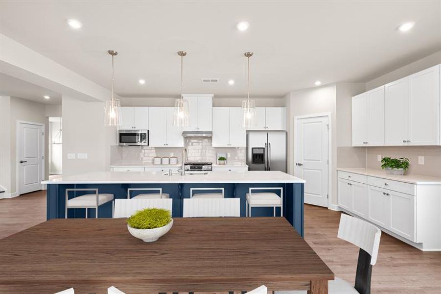 Representative furnished interior of a home built from the York by Ryan Homes in Linden Park, Moore (Image 4). Representative furnished interior of a home built from the York by Ryan Homes in Linden Park, Moore (Image 4).