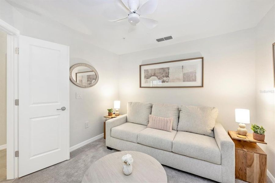 Furnished interior view inside a new home in , Venice (Image 39).