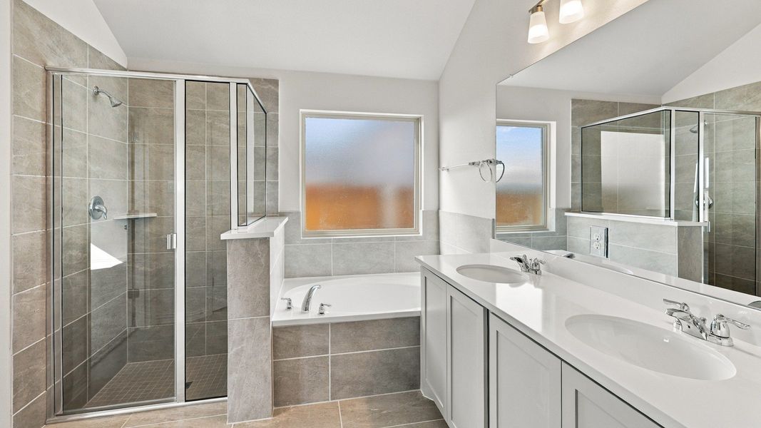 Furnished interior view inside a new home in The Oaks, Red Oak (Image 36).