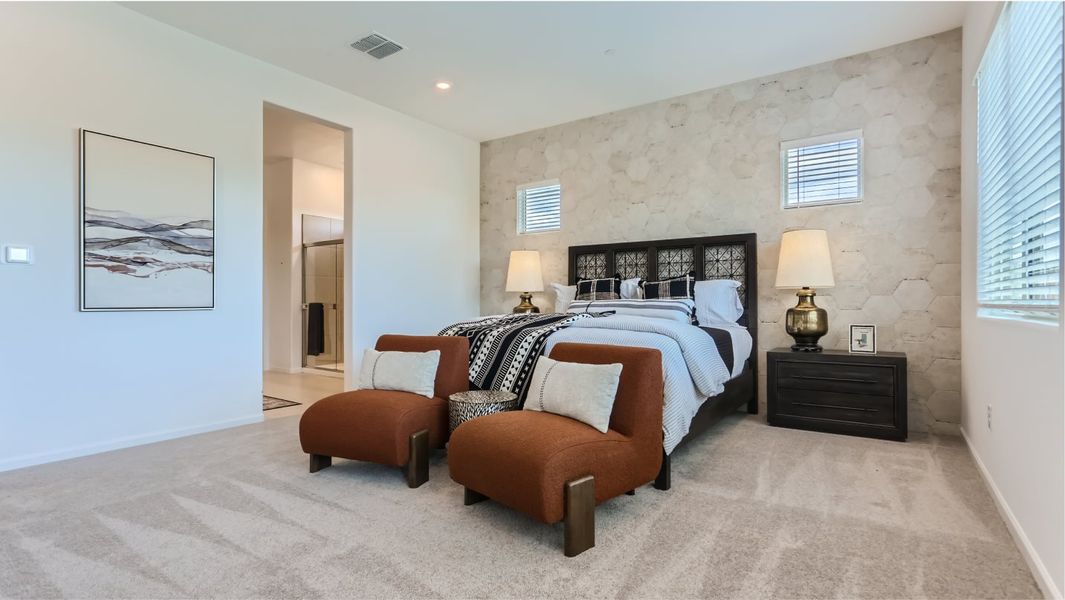 Outlander Owners Suite