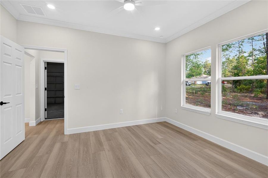 Spacious, unfurnished interior of a new home in , Williston (Image 17). Spacious, unfurnished interior of a new home in , Williston (Image 17).