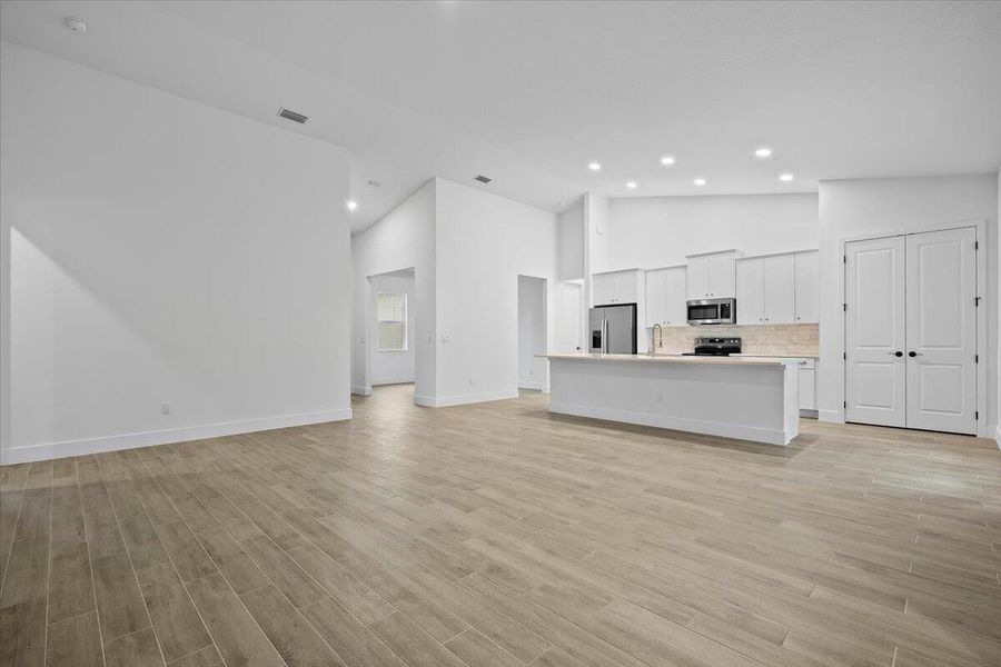 Image 28 of a home in . Image 28 of a home in .