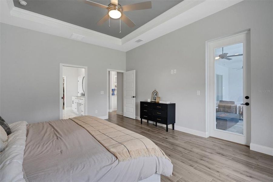 Furnished interior view inside a new home in , Lakeland (Image 22).