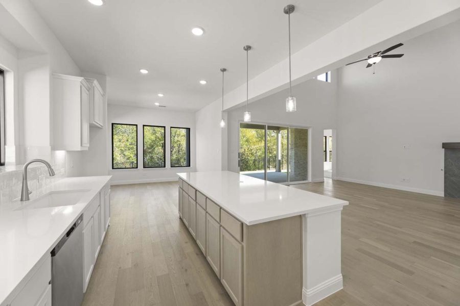 Furnished interior view inside a new home in Park Hills, Rockwall (Image 7).