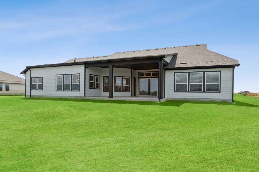 Representative exterior details of a home built from the The Aldenridge by David Weekley Homes in Rees Landing Estates, Spicewood (Image 4). Representative exterior details of a home built from the The Aldenridge by David Weekley Homes in Rees Landing Estates, Spicewood (Image 4).