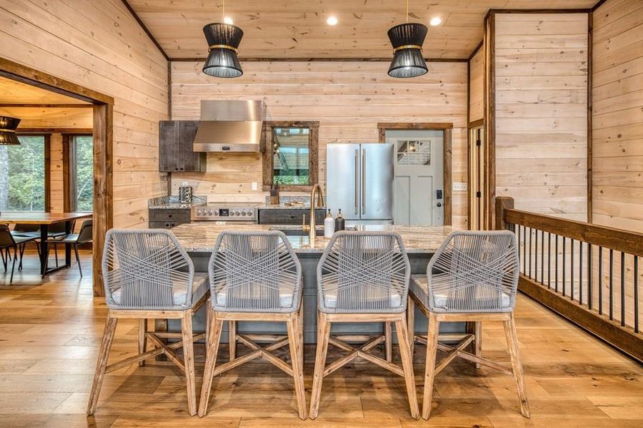 Community amenities in , Mineral Bluff (Image 69). Community amenities in , Mineral Bluff (Image 69).