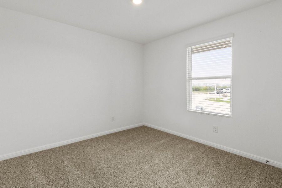 Spacious, unfurnished interior of a new home in , San Marcos (Image 14).