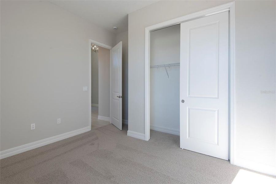Spacious, unfurnished interior of a new home in The Reserve at Victoria, Deland (Image 29).