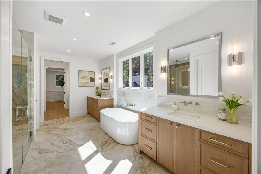 Furnished interior view inside a new home in , Sandy Springs (Image 15).