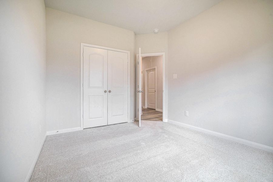 Spacious, unfurnished interior of a new home in Oakwood Ranch, Willis (Image 21). Spacious, unfurnished interior of a new home in Oakwood Ranch, Willis (Image 21).