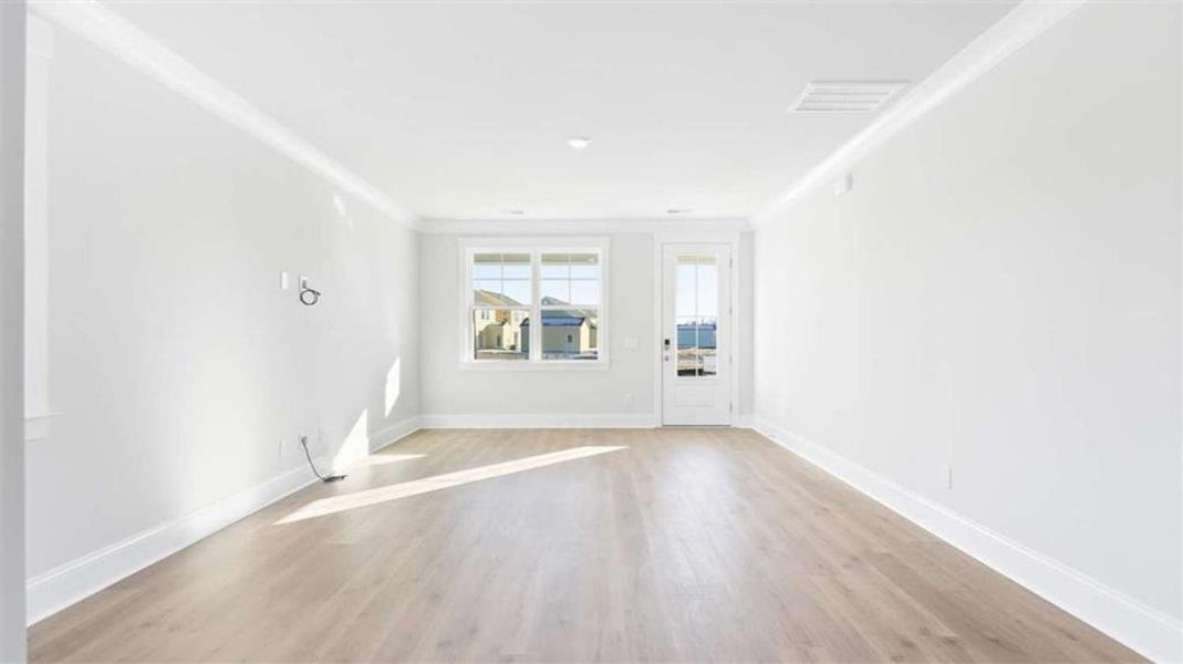 Spacious, unfurnished interior of a new home in Sherwood Manor, South Fulton (Image 9). Spacious, unfurnished interior of a new home in Sherwood Manor, South Fulton (Image 9).