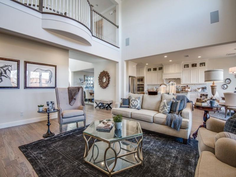 5248 - Family Room 5248 - Family Room