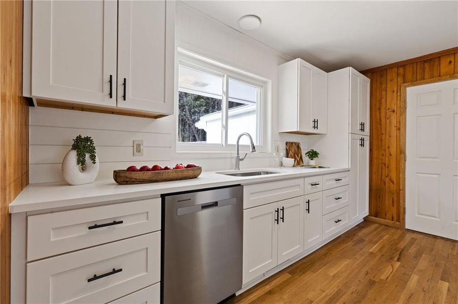 Furnished interior view inside a new home in , Marietta (Image 16).