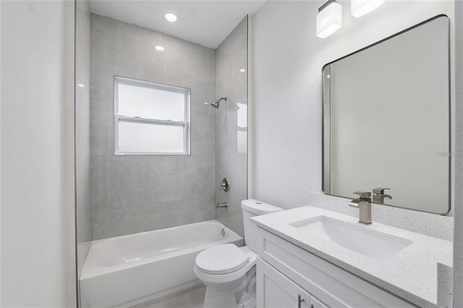 Furnished interior view inside a new home in , Ocala (Image 15).