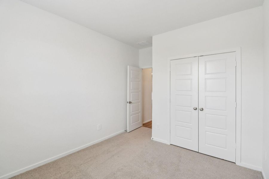Spacious, unfurnished interior of a new home in Landing Meadows - Premier Series, New Caney (Image 19). Spacious, unfurnished interior of a new home in Landing Meadows - Premier Series, New Caney (Image 19).