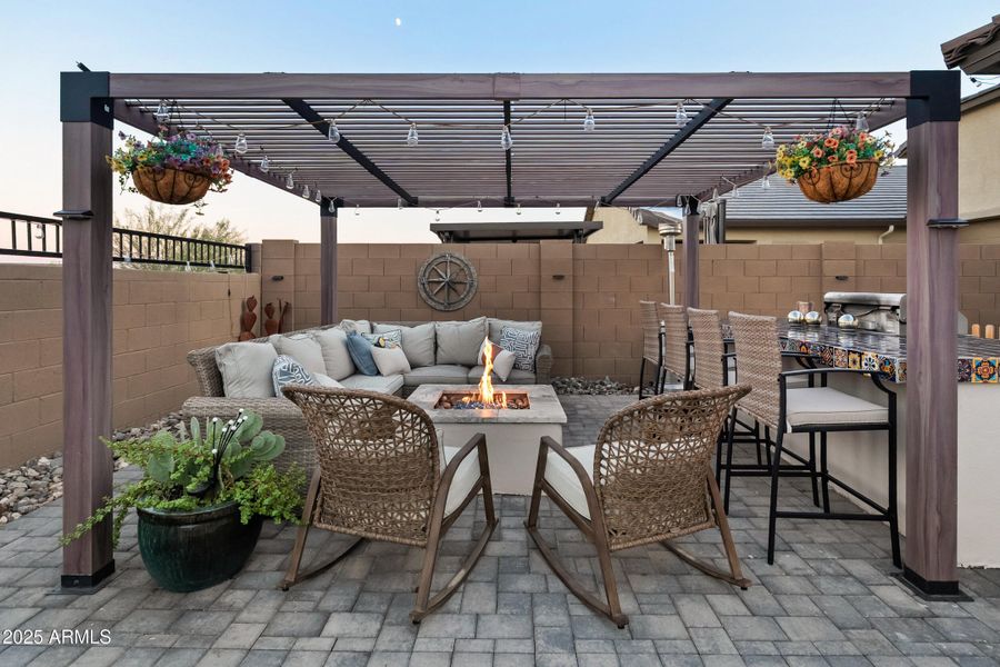 Outdoor Entertaining Outdoor Entertaining