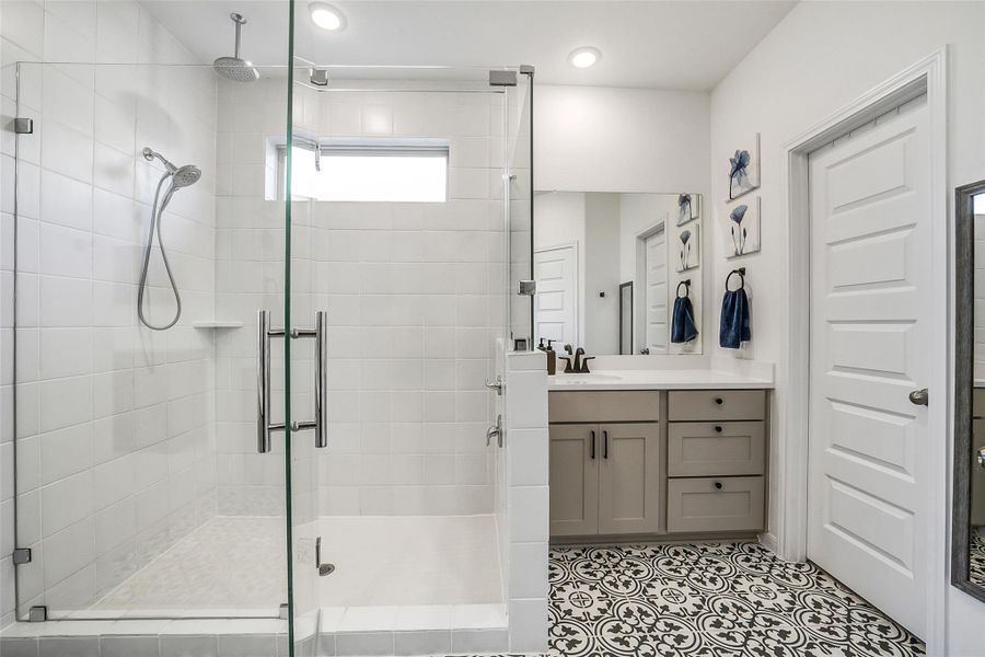 Furnished interior view inside a new home in Stone Creek Ranch, Hockley (Image 28).