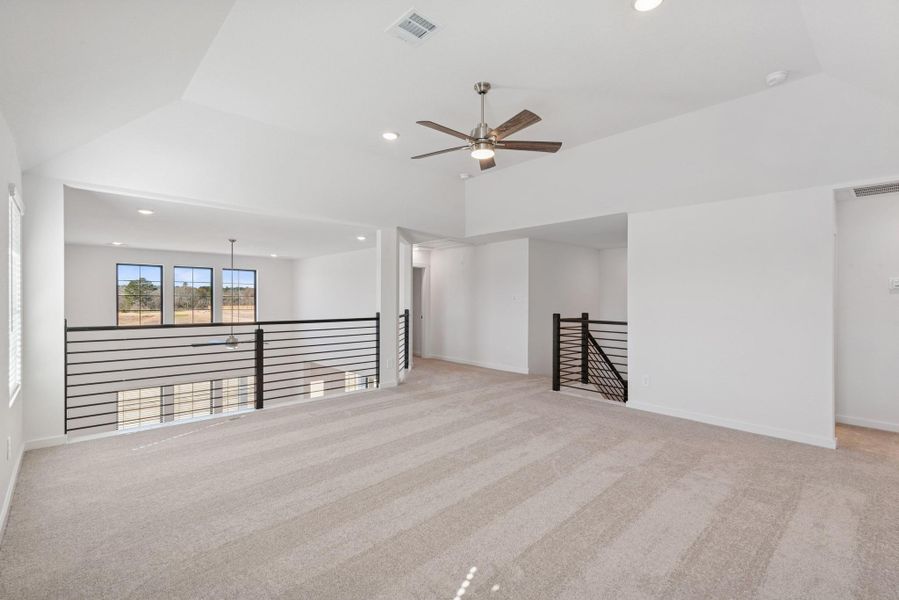 Spacious, unfurnished interior of a new home in Lone Star Landing, Montgomery (Image 43).