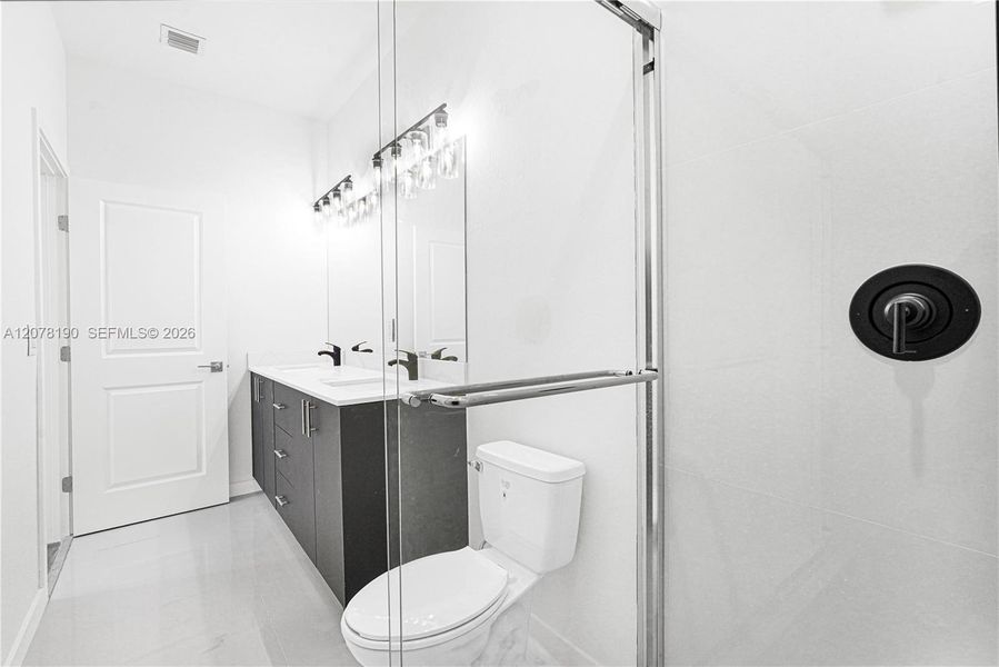 Furnished interior view inside a new home in , Miami (Image 41).